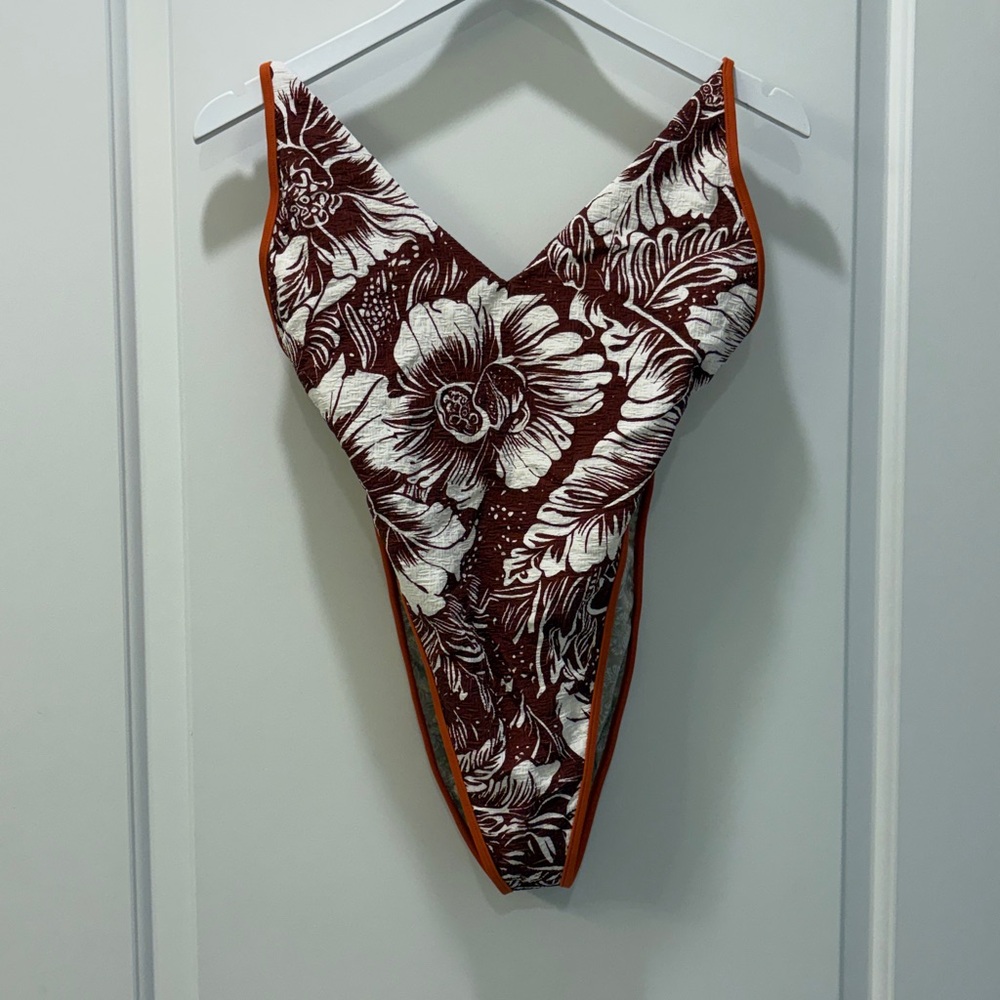 Free People Amber One Piece Swimsuit Brown White Tropical Size XL NWOT - Picture 5 of 14